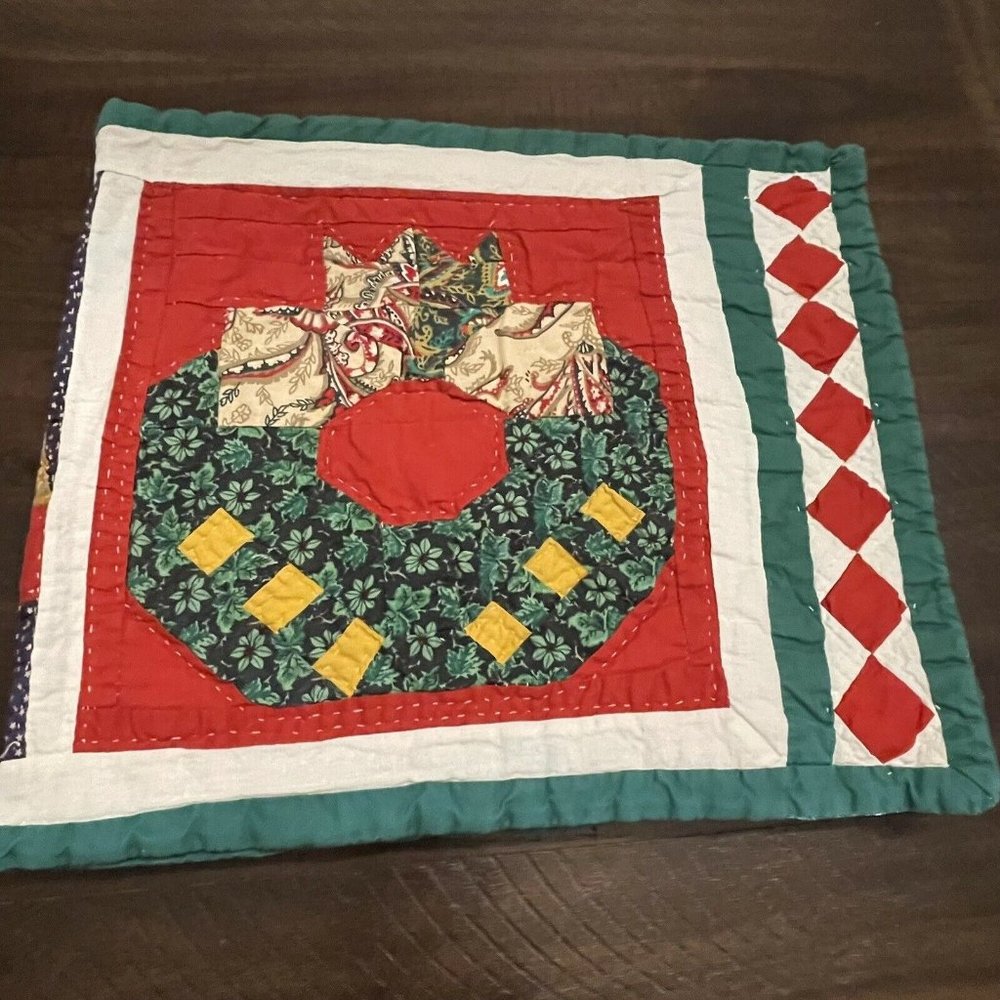 Vintage Hand Quilted Christmas Holiday Table Runner Log Cabin Wreath 14” X 65”